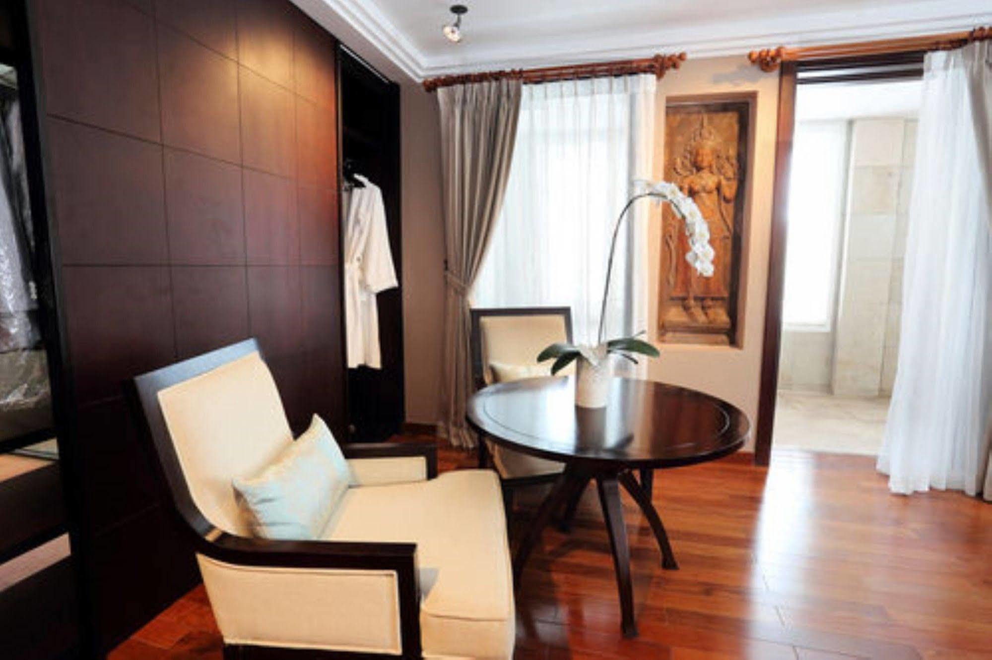Arunreas Hotel Phnompenh Exteriér fotografie